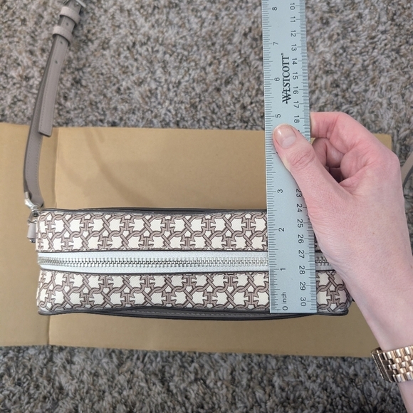 NWOT Kate Spade Link Camera Crossbody Bag - Picture 9 of 9